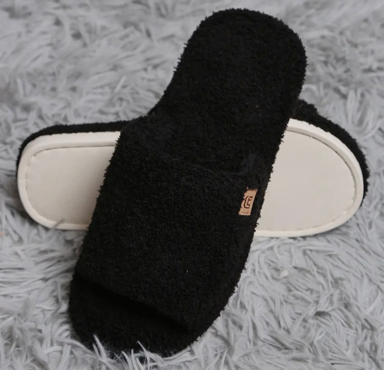 COMFY LUXE BLACK SLIPPERS