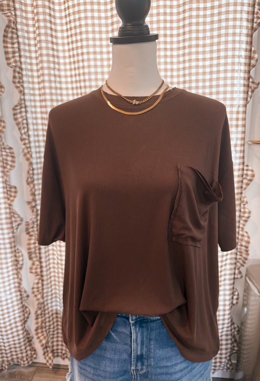 OVERSIZED RIBBED TOP IN ESPRESSO