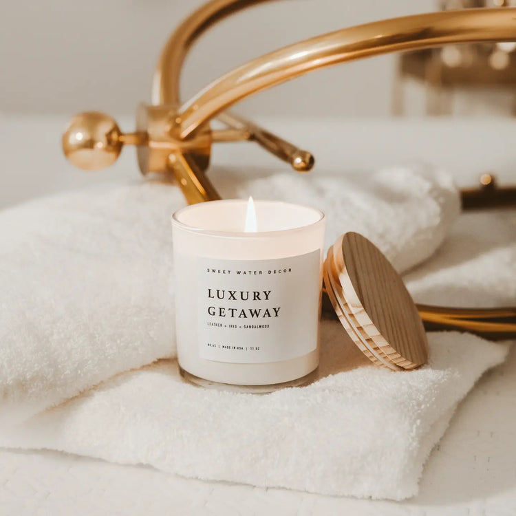 Luxury Getaway || Soy Candle